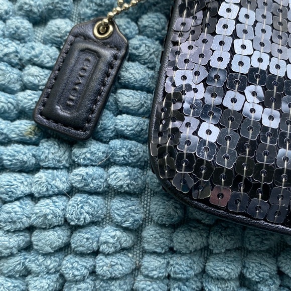 Coach EUC Occassion Small Sequin Wristlet - Picture 4 of 9